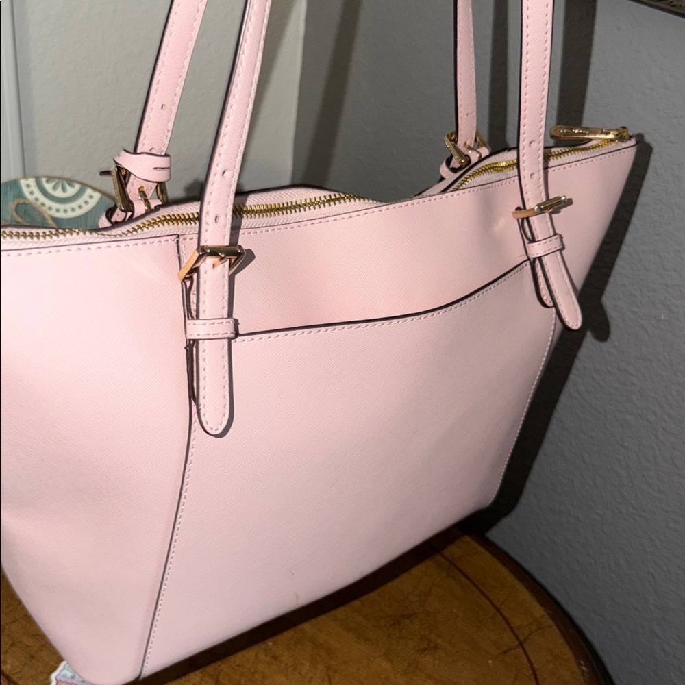 Michael Kors Soft Pink Tote Bag - Picture 3 of 6